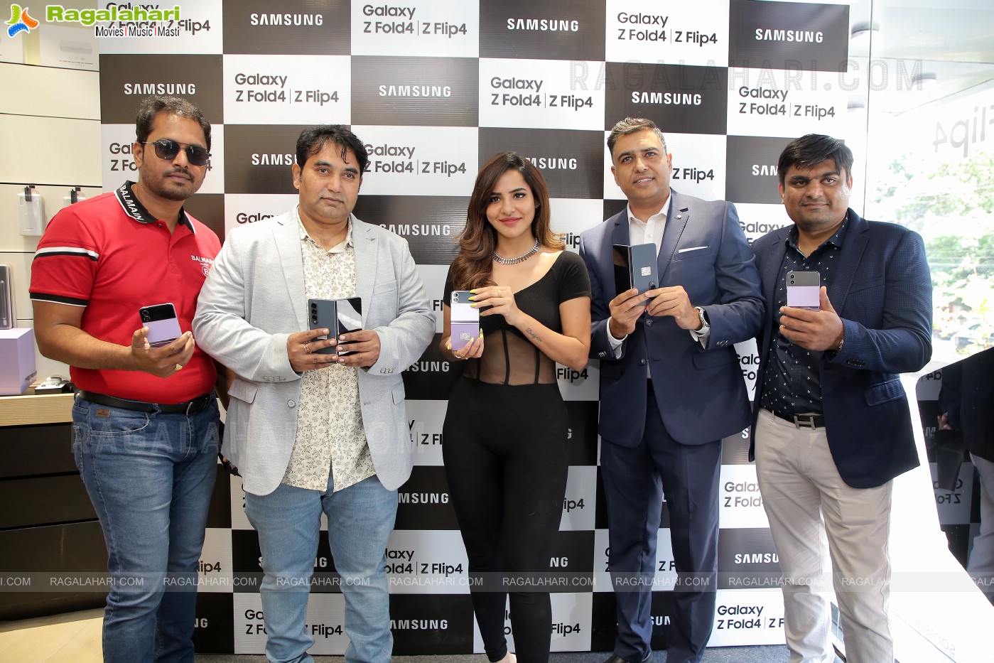 Samsung Galaxy Z Fold 4, Galaxy Z Flip 4 Smartphone Launch at Samsung Smart Cafe, Himayathnagar