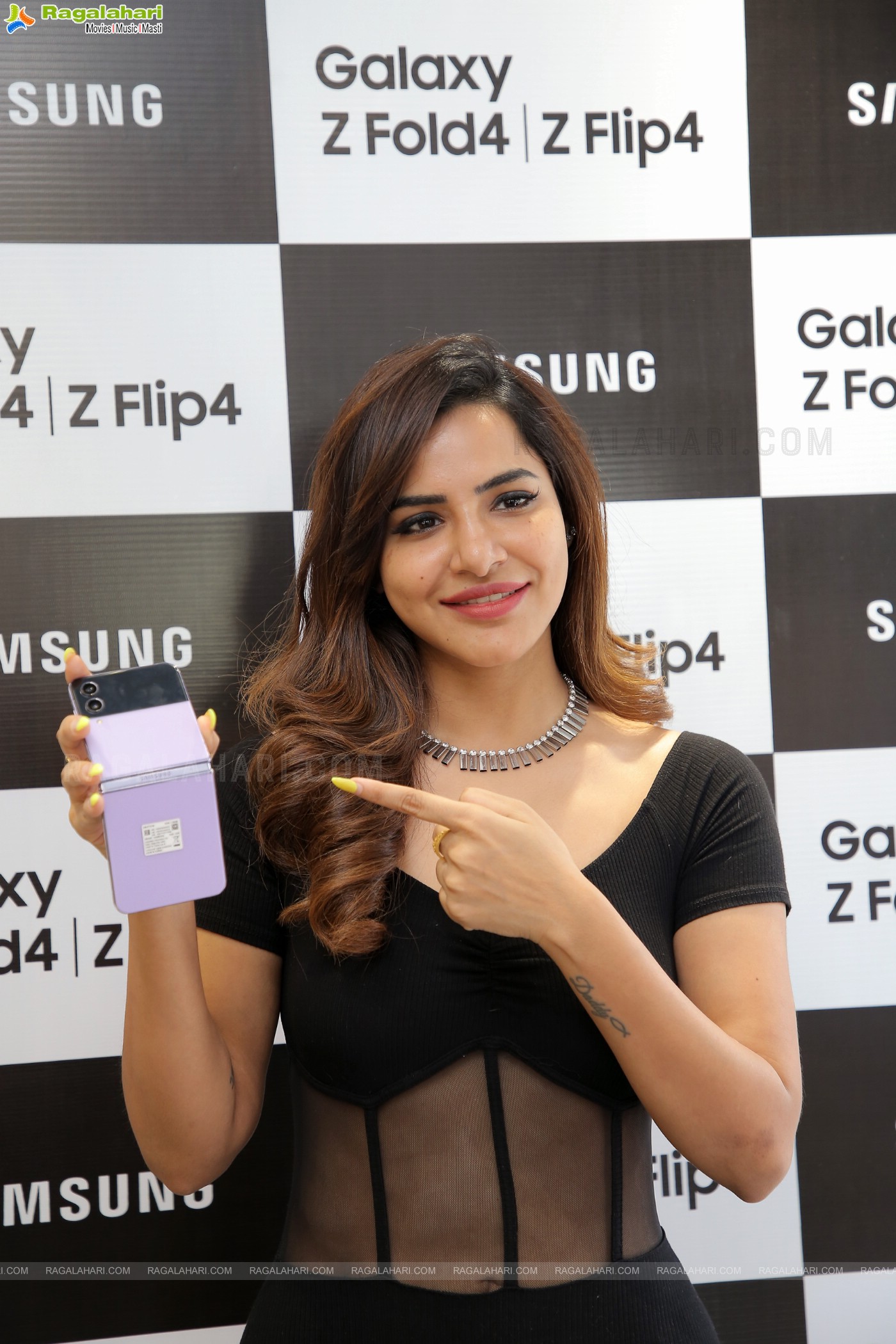 Samsung Galaxy Z Fold 4, Galaxy Z Flip 4 Smartphone Launch at Samsung Smart Cafe, Himayathnagar