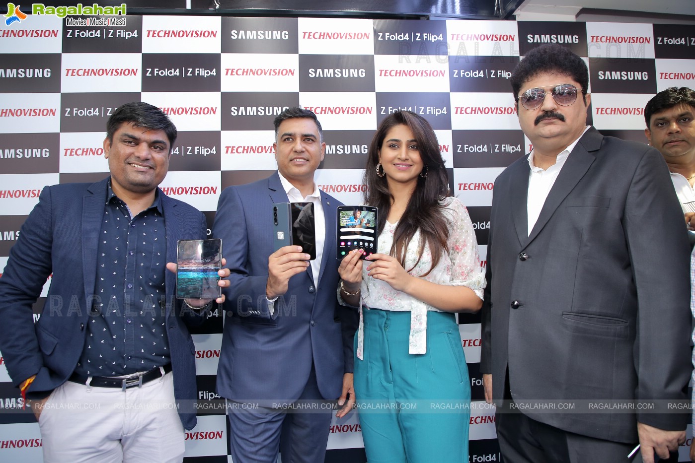 All New Samsung Z Fold 4 & Z Flip 4 Smartphone Launch at Technovision Mobiles, Banjara Hills,Hyderabad