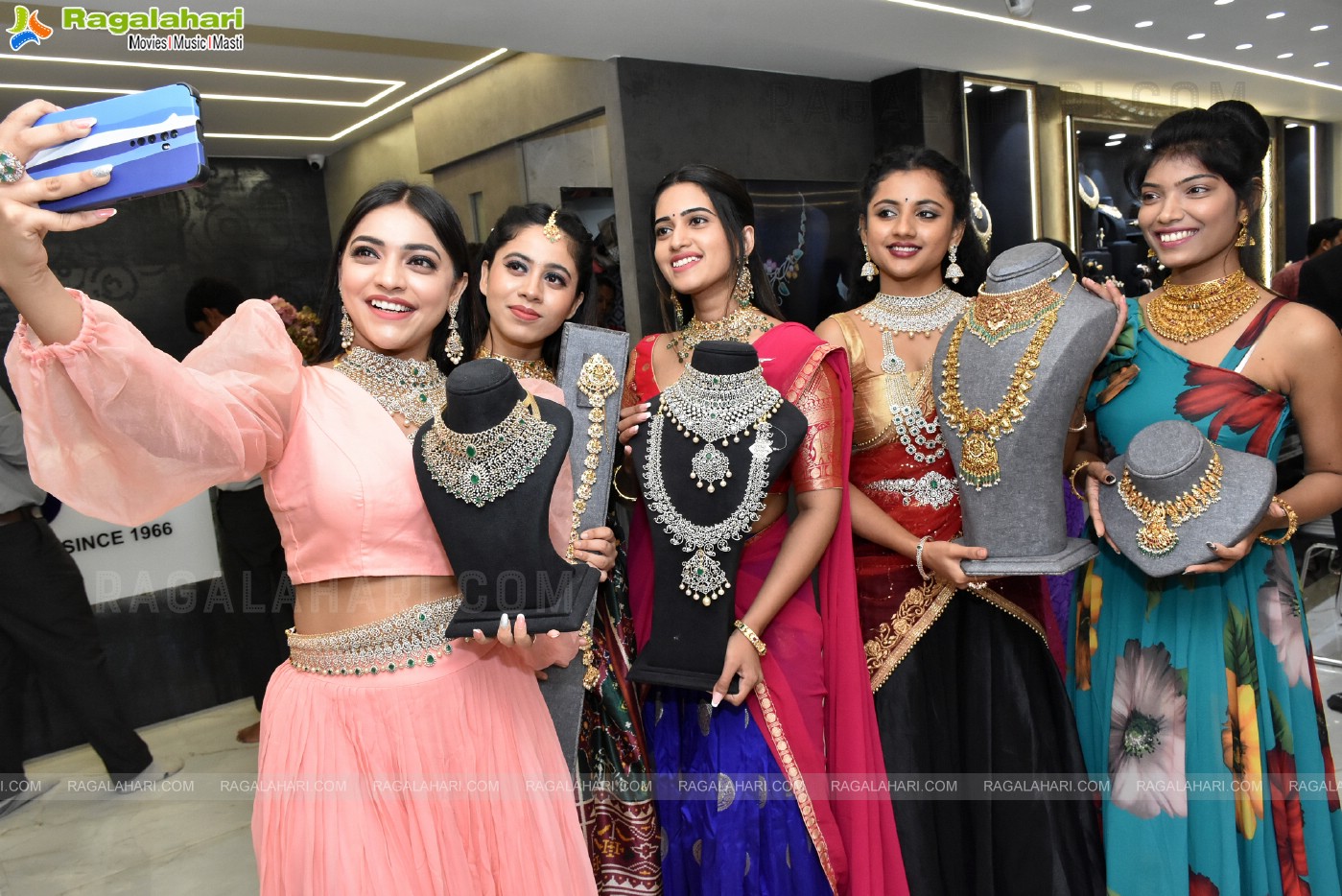 Sri Bhavani Jewels Grand Launch at JNTU