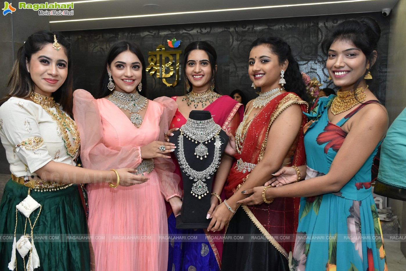 Sri Bhavani Jewels Grand Launch at JNTU