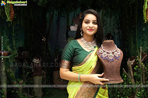 Sree Mukhi Launch Amaya Jewellery Collection