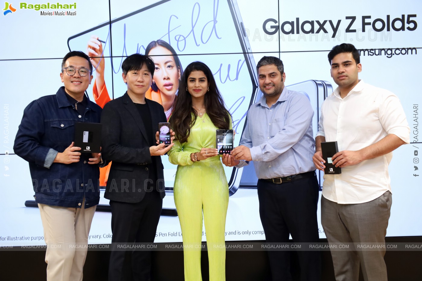 Samsung Galaxy Z FLIP5 & FOLD5 Smart Phone Launch at INORBIT Mall, HYD