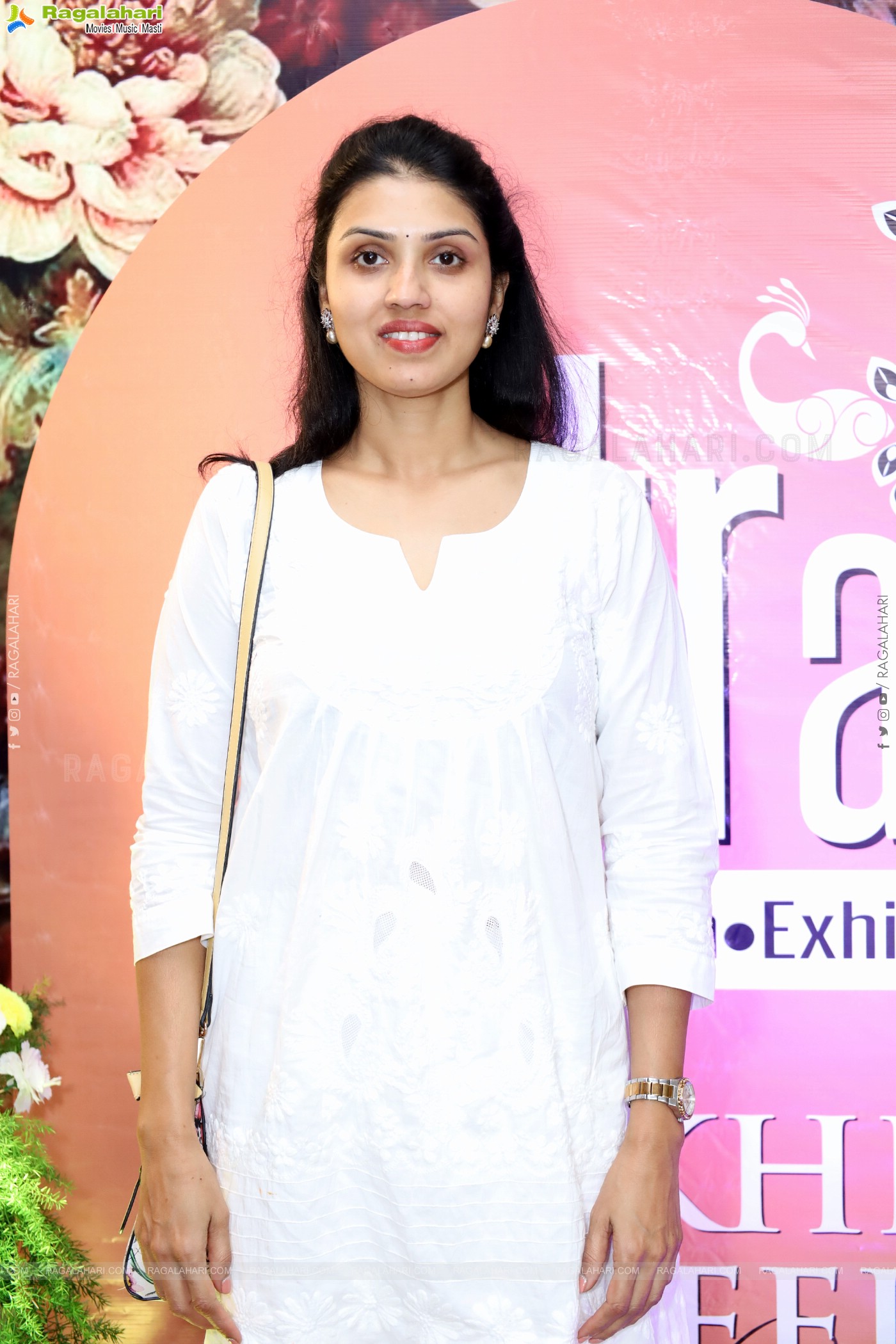 Sutraa Fashion Exhibition Inaugurated by Actress Tejaswi Madiwada at HICC-Novotel