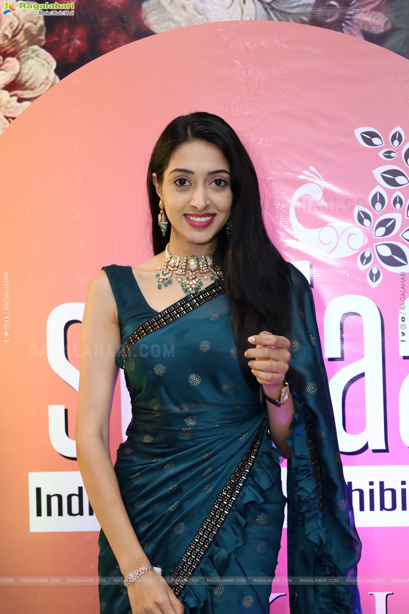 Sutraa Fashion Exhibition Inaugurated by Actress Tejaswi Madiwada at HICC-Novotel