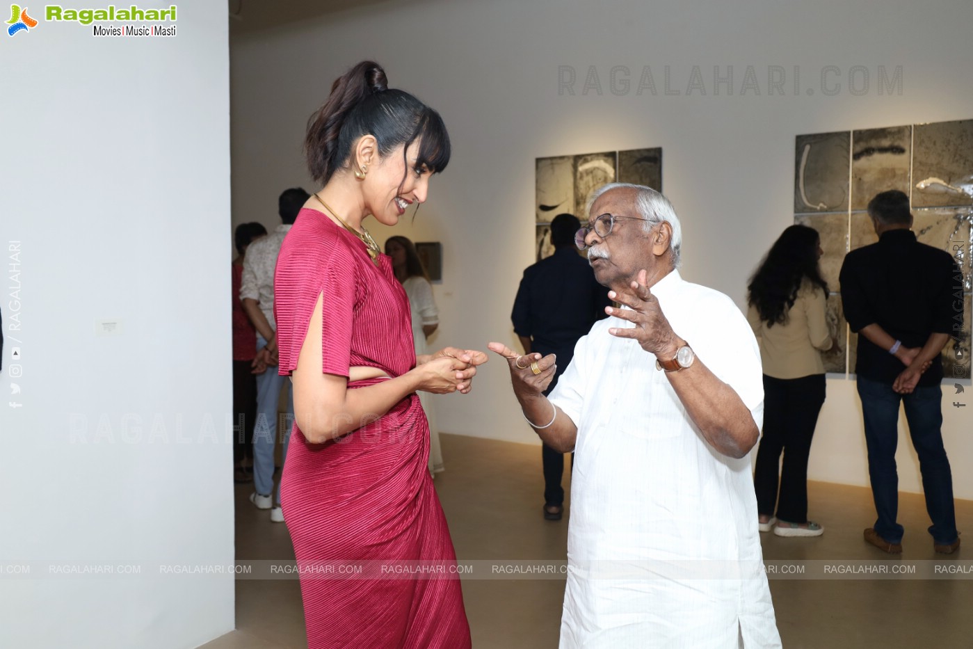 Triloka - Exploring the Poetics of Materiality at Shrishti Art Gallery