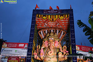 Khairatabad Ganesh 2025 as Vishwashanti Maha Shakti Ganapati