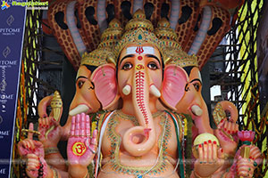 Khairatabad Ganesh 2025 as Vishwashanti Maha Shakti Ganapati
