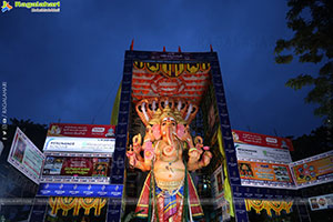 Khairatabad Ganesh 2025 as Vishwashanti Maha Shakti Ganapati