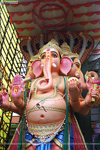 Khairatabad Ganesh 2025 as Vishwashanti Maha Shakti Ganapati