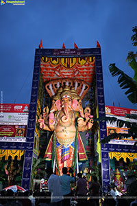 Khairatabad Ganesh 2025 as Vishwashanti Maha Shakti Ganapati