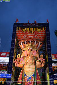 Khairatabad Ganesh 2025 as Vishwashanti Maha Shakti Ganapati