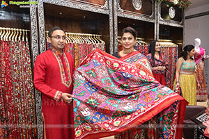 PATOLA: Exclusive Patan Patola Designs Showroom Launch