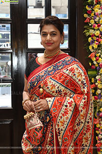 PATOLA: Exclusive Patan Patola Designs Showroom Launch