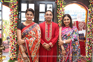 PATOLA: Exclusive Patan Patola Designs Showroom Launch