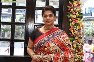 PATOLA: Exclusive Patan Patola Designs Showroom Launch