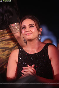 Yash’s Toxic Movie Grand Pre Release Event, Hyderabad