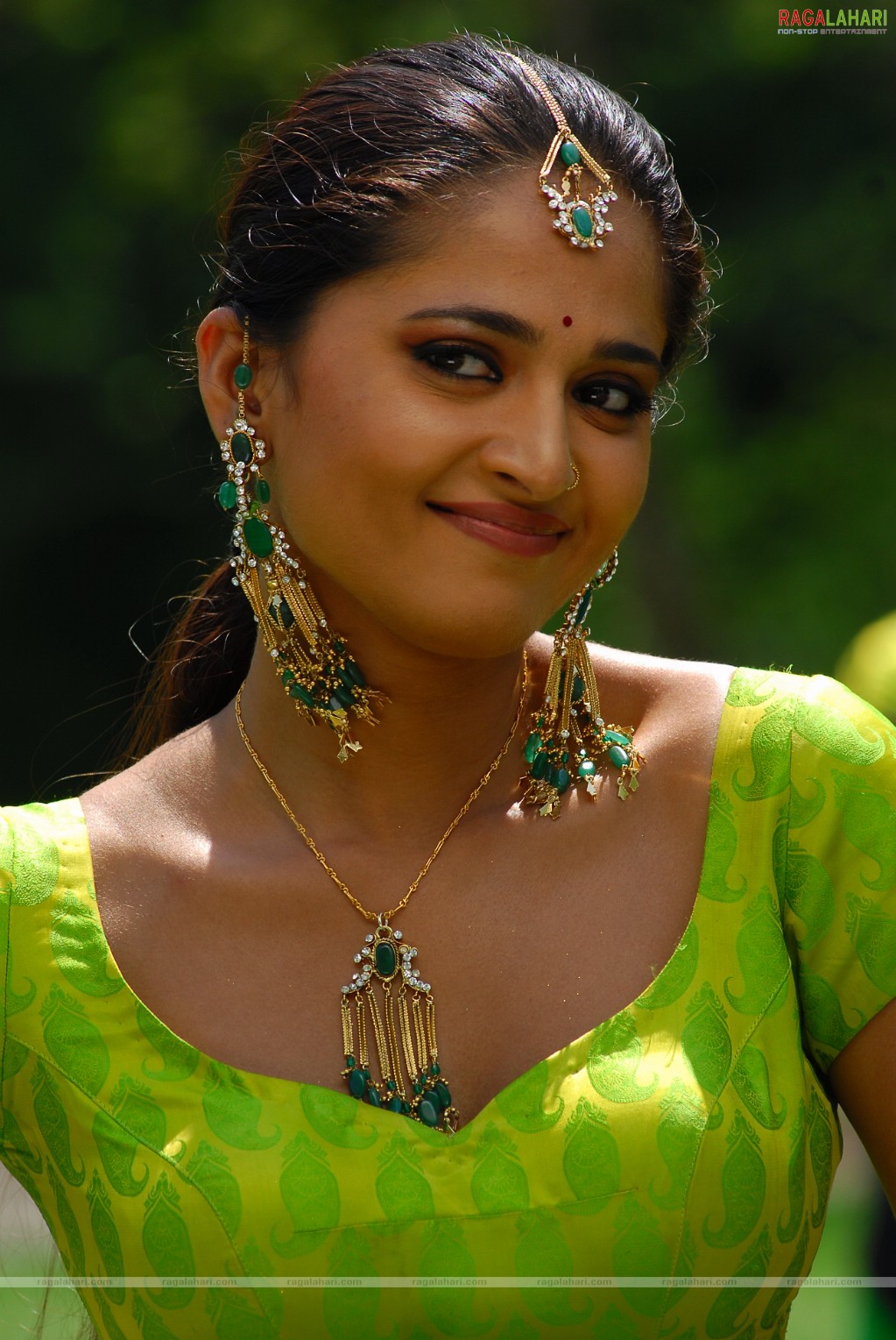 Anushka Photos from Baladoor