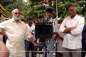 Rajiv Kanakala - Suhasini - Sindhu Tolani Film Muhurat