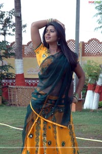 Sneha Photo Gallery/Wallpapers