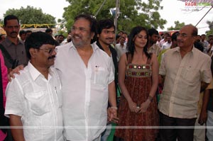 Vaibhav - Bindu Reddy Film Muhurat