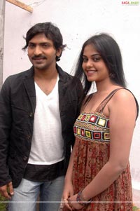 Vaibhav - Bindu Reddy Film Muhurat