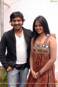 Vaibhav - Bindu Reddy Film Muhurat