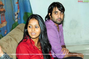 Tarun inagurates Simtha's Bubbles at JNTU, Kukatpally, Hyderabad