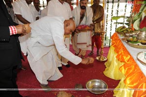 Dharmavarapu Subrahmanyam-Aarti Agarwal-Farah Khan Film Muhurat