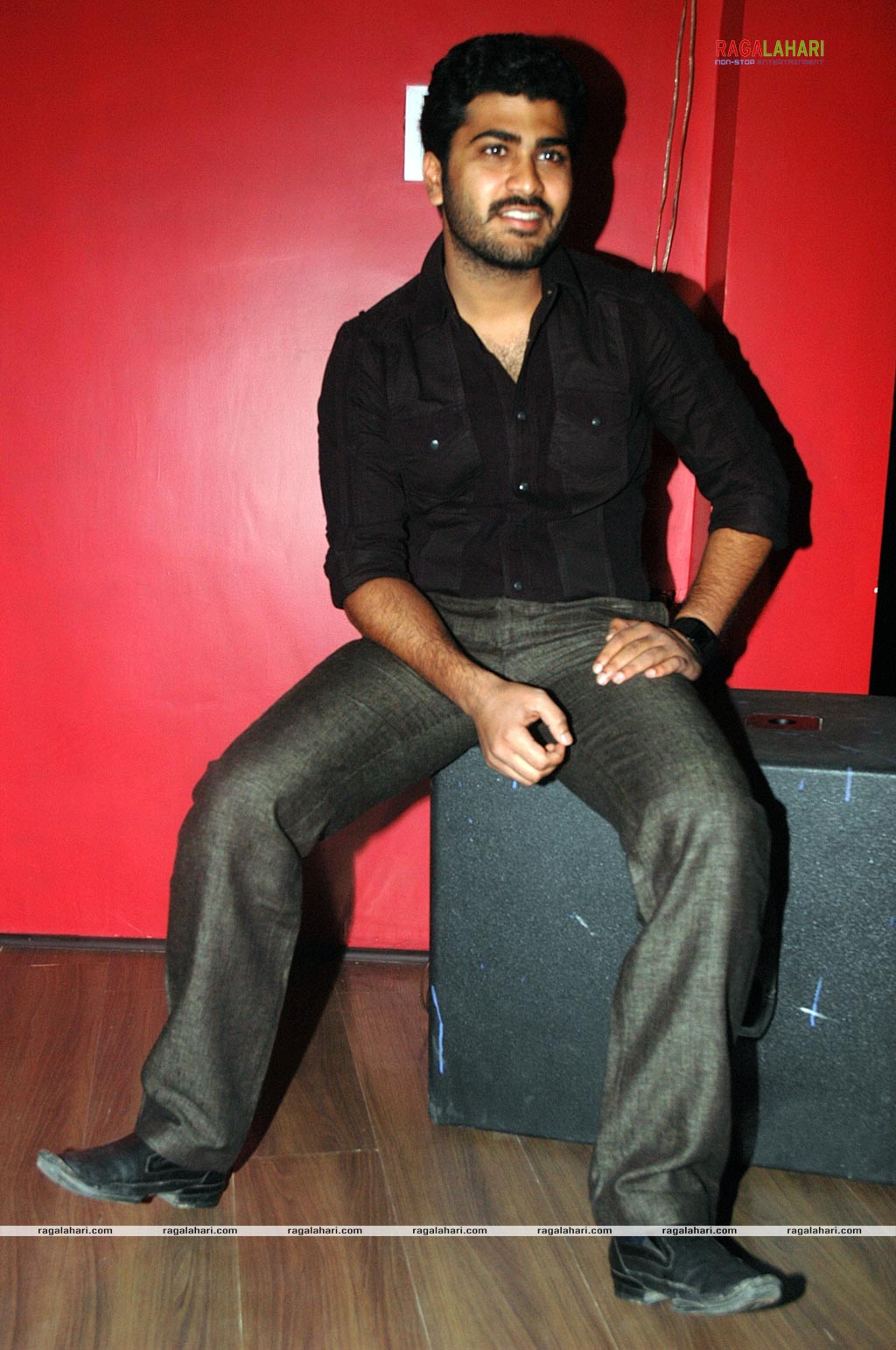 Sharwanand brings Hyderabad a 'LIVE'