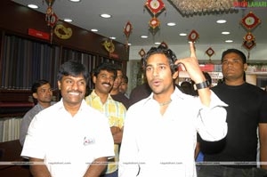 Varun Sandesh Launches Ramp