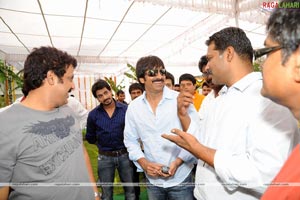 Raviteja-Allari Naresh-Priyamani Film Muhurat