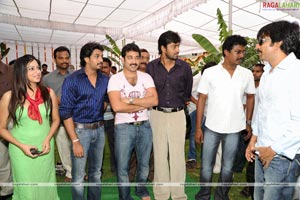 Raviteja-Allari Naresh-Priyamani Film Muhurat