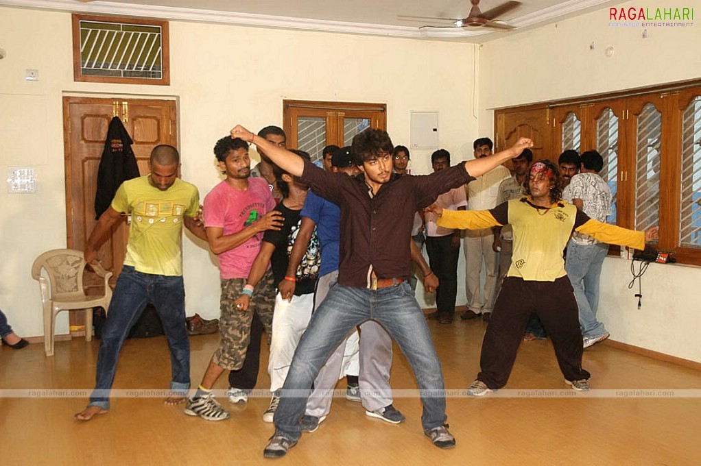 Santosham Awards 2009 Rehearsals