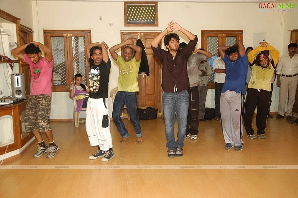 Santosham Awards 2009 Rehearsals