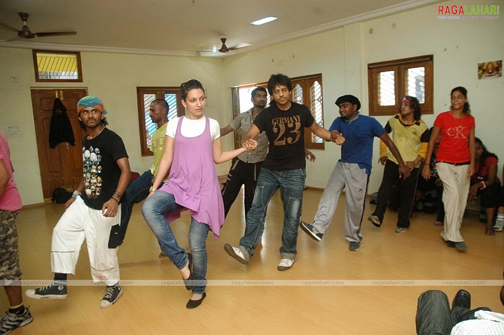 Santosham Awards 2009 Rehearsals