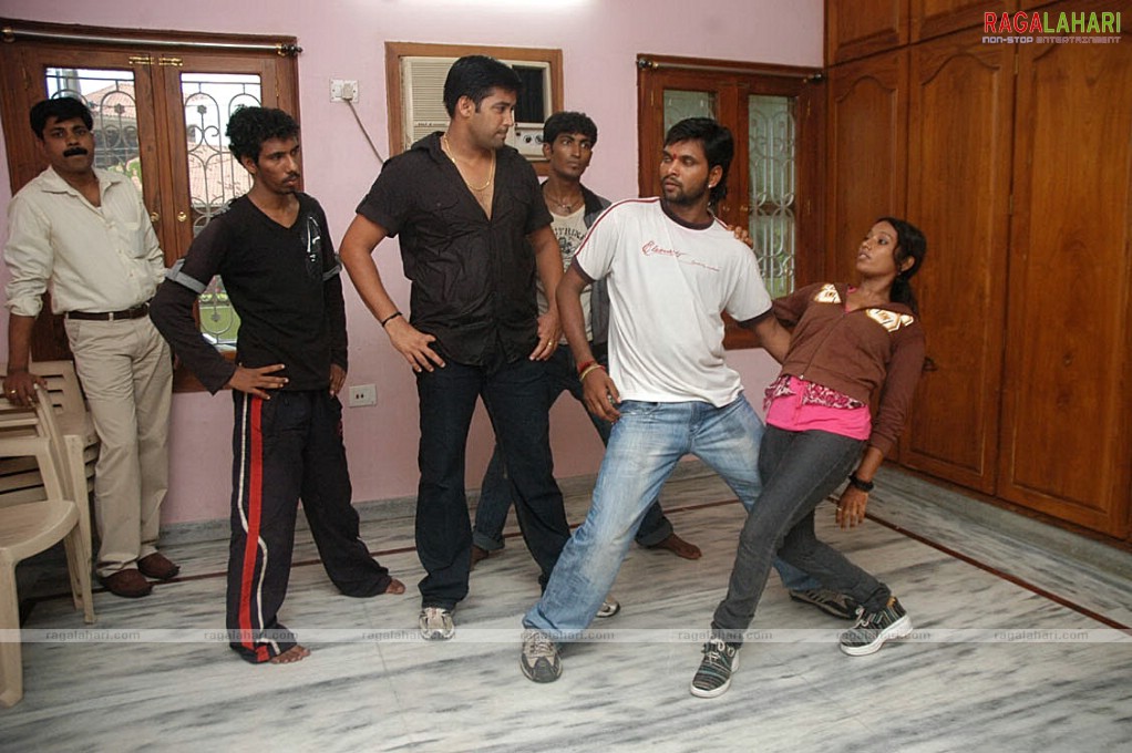 Santosham Awards 2009 Rehearsals