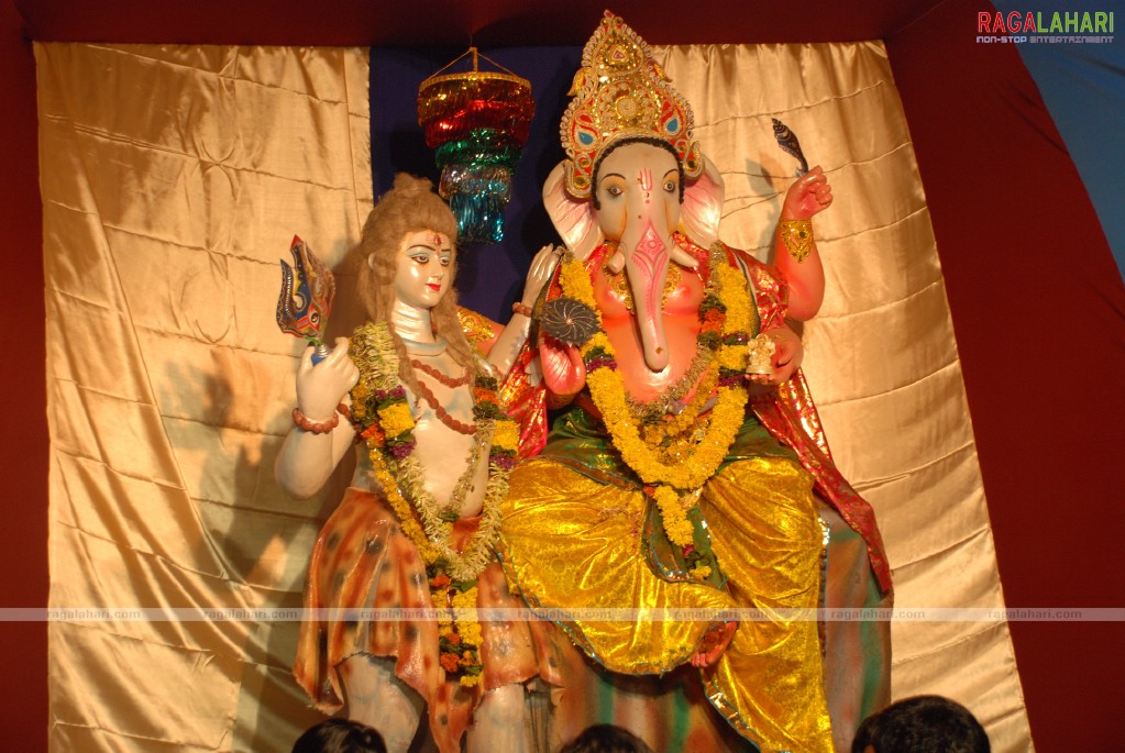 Visakapatnam Ganesh Chaturthi Idols 2009