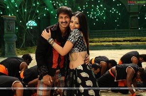 Gopichand, Trisha