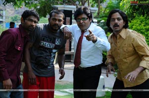 Chitram Sreenu, Akshay, Vijay Bhaskar,  Prasanna