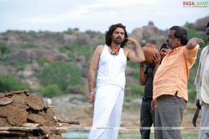 Neelaveni(Aarti Agarwal, Mukul Dev) Working Stills