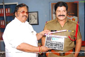 100 Devudostaadu Muhurat