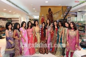 Twin City 2009 Final Contestants Visit Saheli