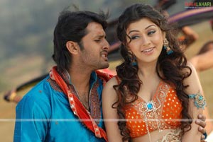 Nithin, Hansika