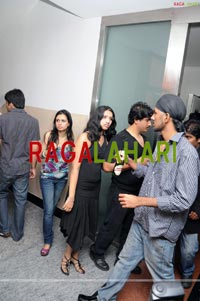 Charmi, Mumaith Khan, Navadeep, Rohit Partying at Pub