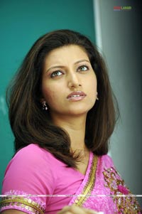 Hamsa Nandini Photo Gallery