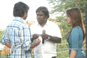 Ade Nuvvu Ade Nenu Working Stills