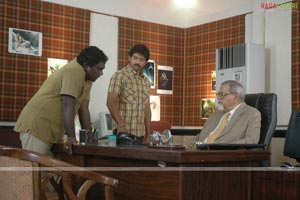 Ade Nuvvu Ade Nenu Working Stills