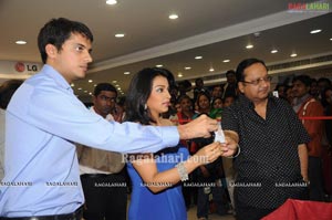 Asha Shaini/Mayuri  at Bajaj Electronics Bonanza Bumper Offer Draw