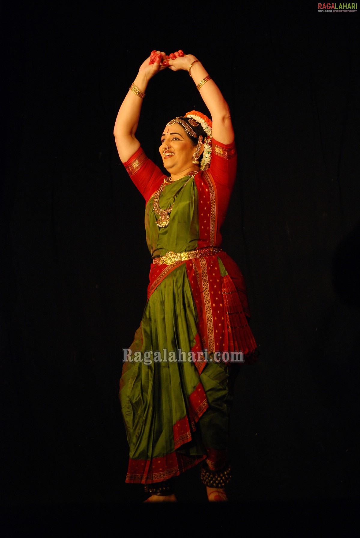 Bharath Nrithyotsav - International Indian Classical Dance Festival 2010 (Day 1)